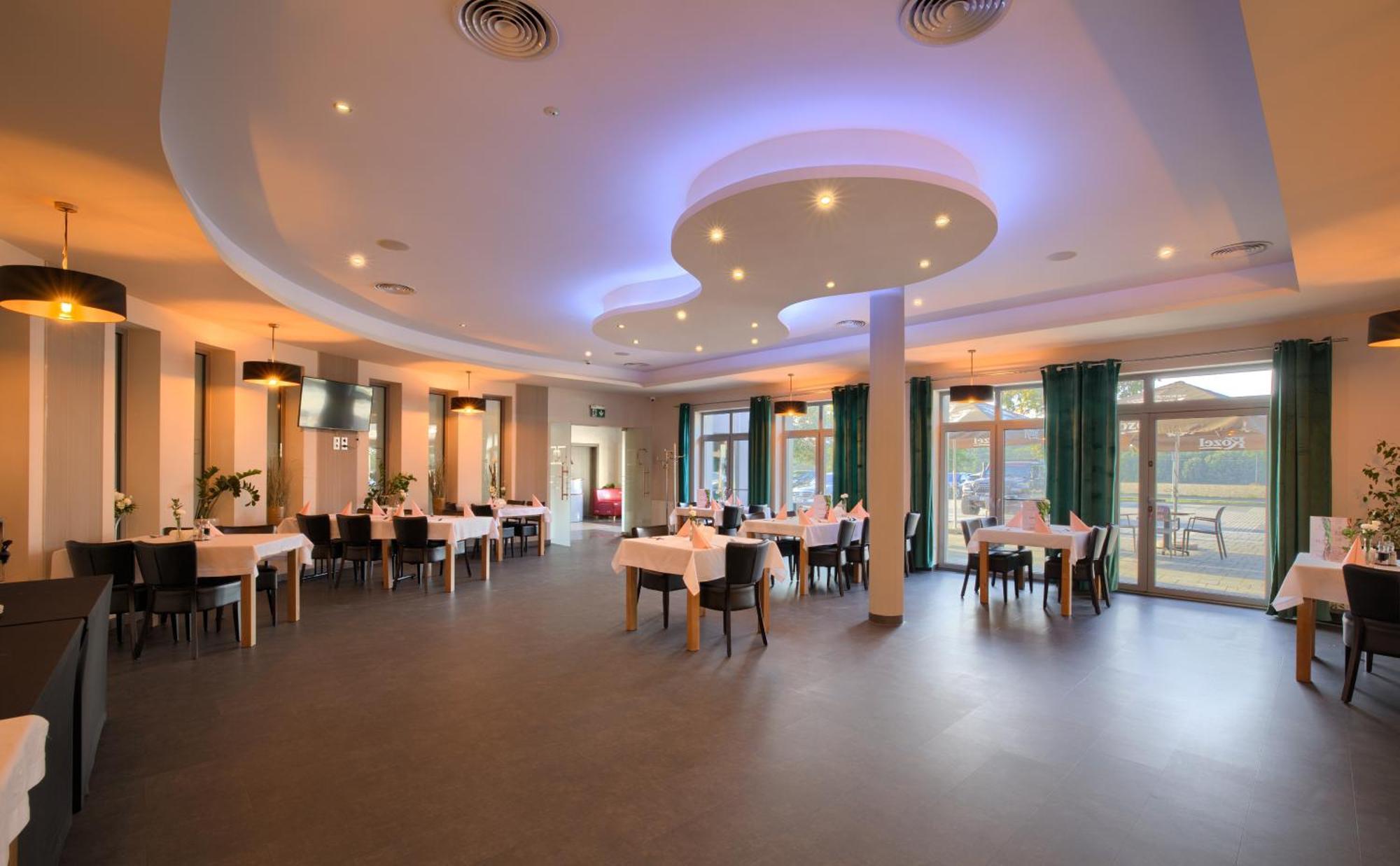 Nova Stodola Otel Klomnice Dış mekan fotoğraf